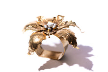 Load image into Gallery viewer, The Ave Noche Buena Napkin Ring - Set of 4